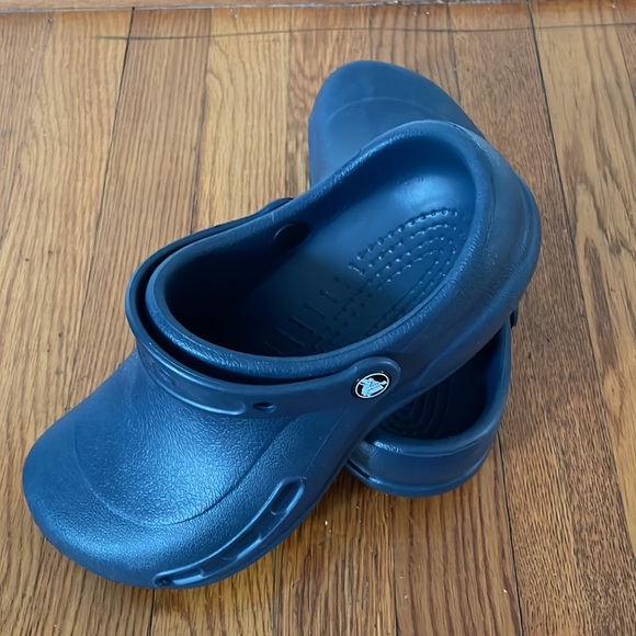 Crocs - Picture 3 of 4